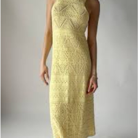Zara Dresses & Skirts - Zara knit  maxy dress  size small Yellow Lace Dress